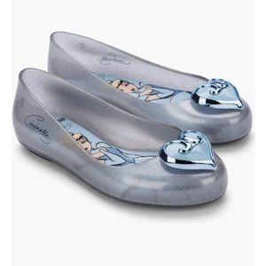 Mini Melissa Sweet Love Disney Princess Flat Cinderella Size 2 girls BNIB!